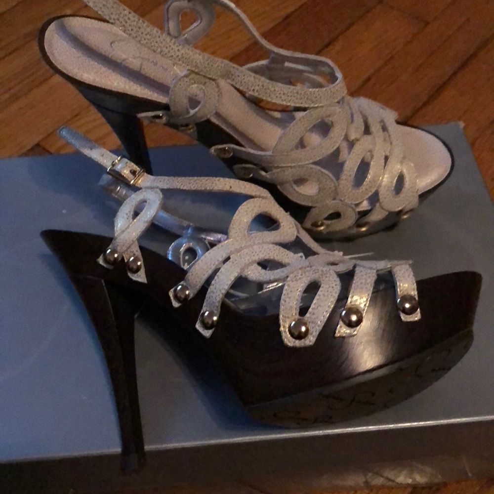 Jessica Simpson platform Sandals